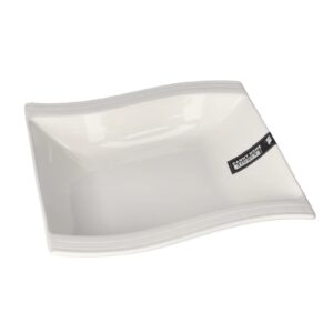 ceramic wavy pasta bowl